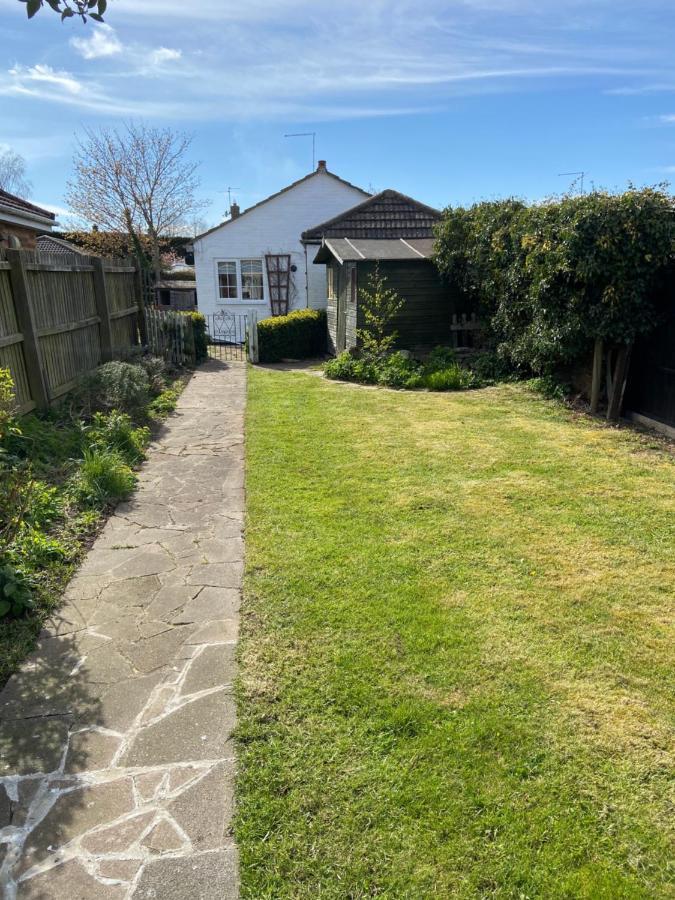 Field Cottage Whittlesey エクステリア 写真