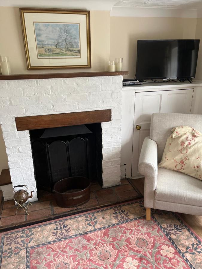 Field Cottage Whittlesey エクステリア 写真